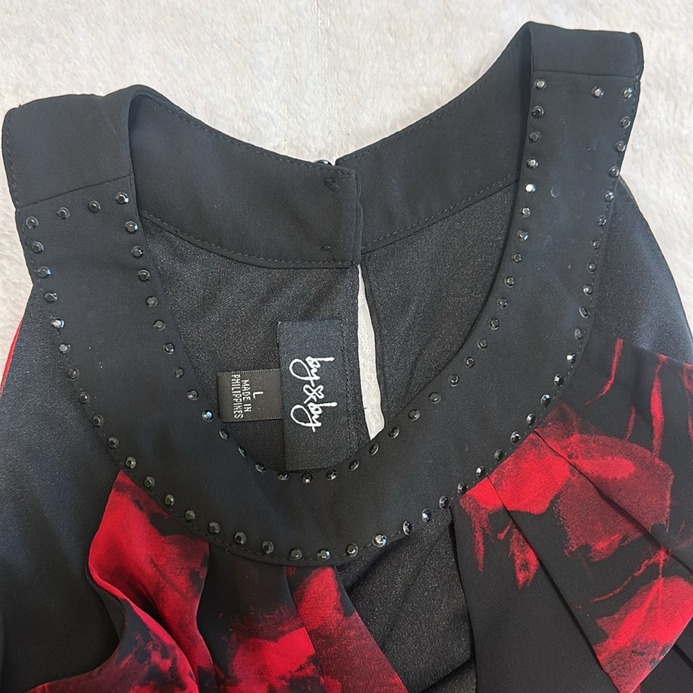 🌹Sleeveless Blouse Rose Print - Picture 10 of 10